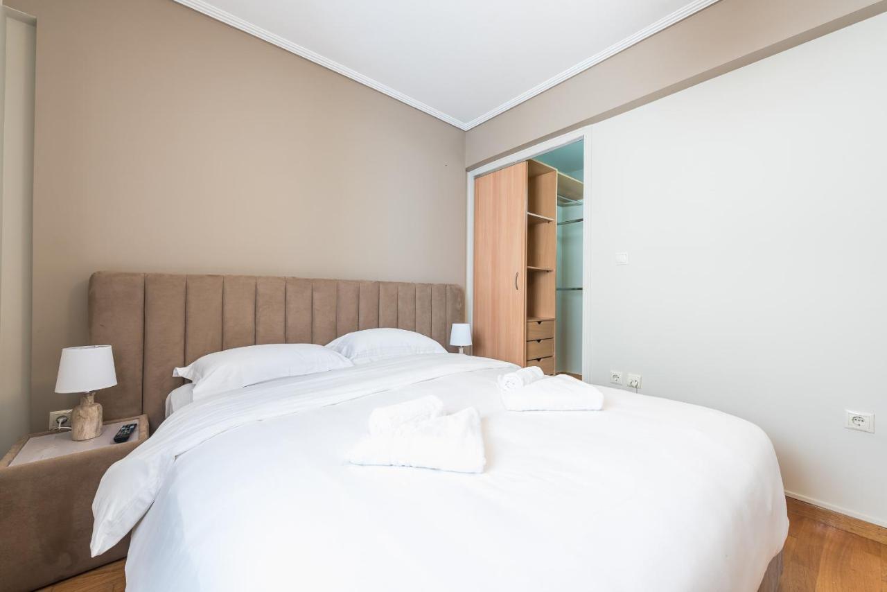Luxury And Spacious Apt For 6 Guests Athènes Extérieur photo