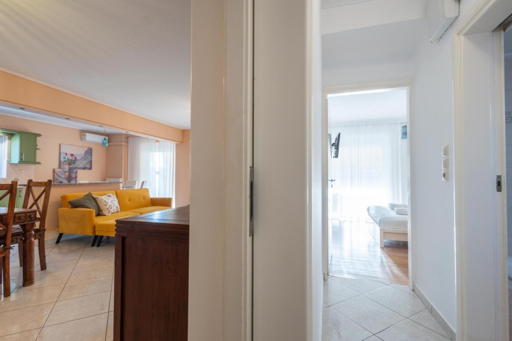 Luxury And Spacious Apt For 6 Guests Athènes Extérieur photo