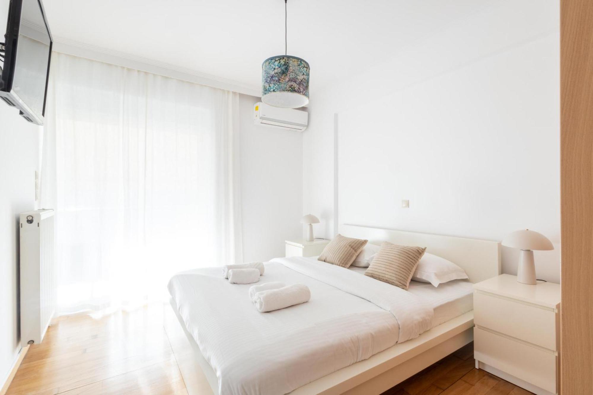 Luxury And Spacious Apt For 6 Guests Athènes Extérieur photo