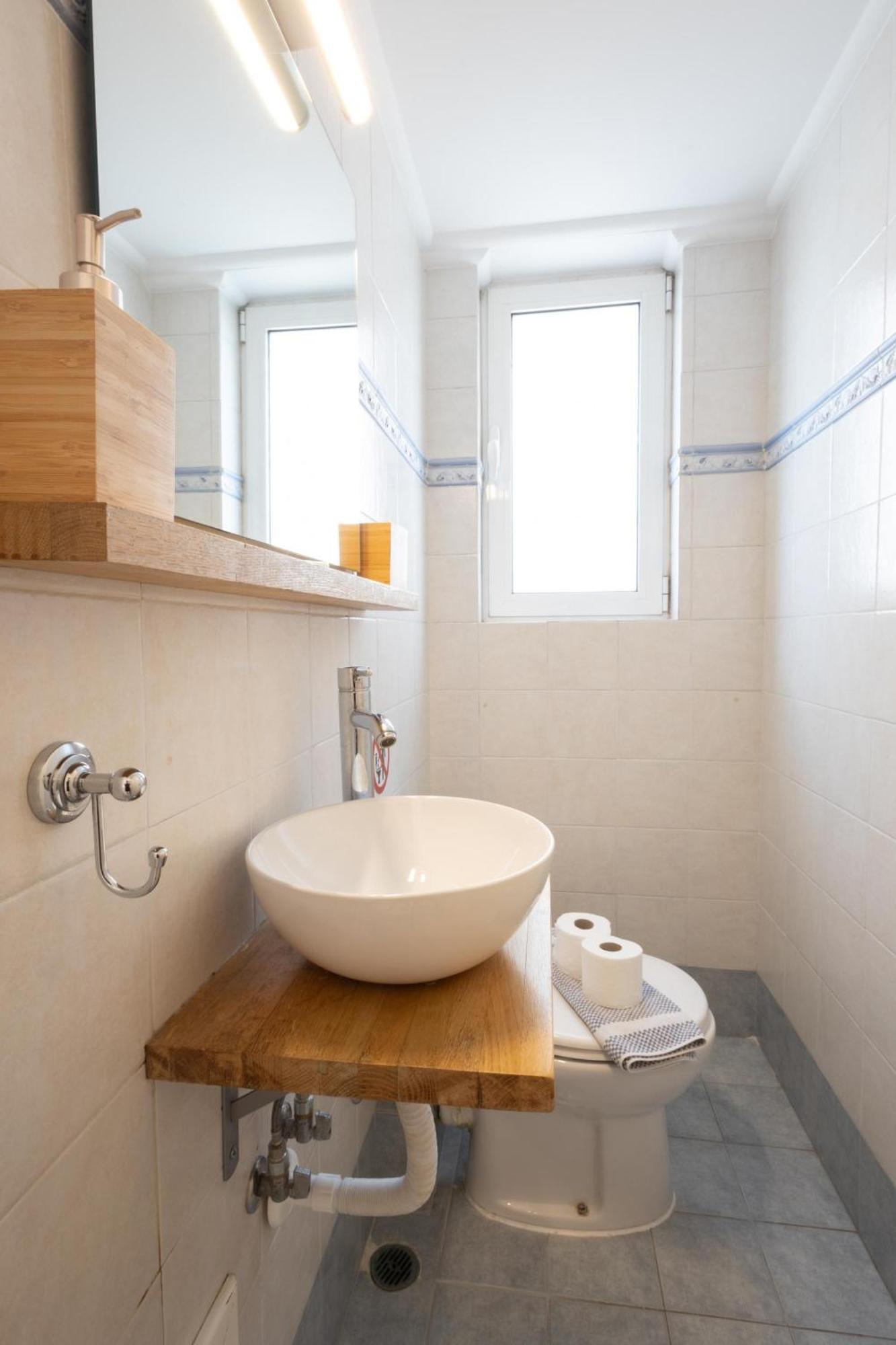 Luxury And Spacious Apt For 6 Guests Athènes Extérieur photo